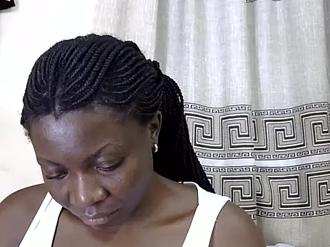 Snapshot of sexxy_melons chatting on 06.10.26 sexxy melons online show from 06.10.26