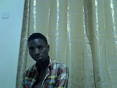 Snapshot of cutiebreey chatting on 06.30.26 cutiebreey online show from 06.30.26