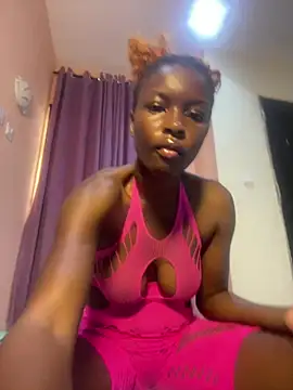 SassyPaulette online show from 06.25.26