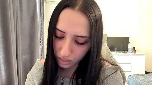 Snapshot of KiraJaydes chatting on 05.26.26 KiraJaydes online show from 05.26.26