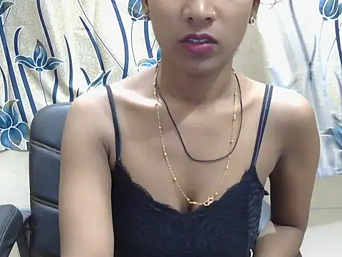 Snapshot of BabyQueen23 chatting on 06.02.26 BabyQueen23 online show from 06.02.26