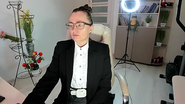 Vika73 online show from 01.15.26