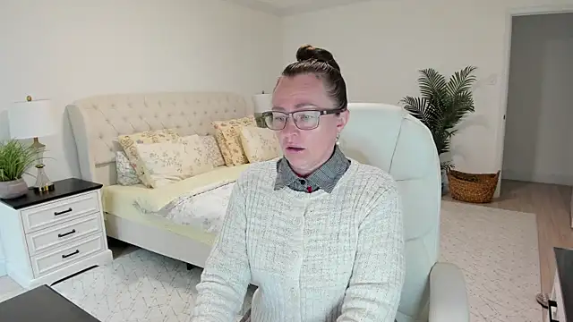 Vika73 online show from 05.22.26