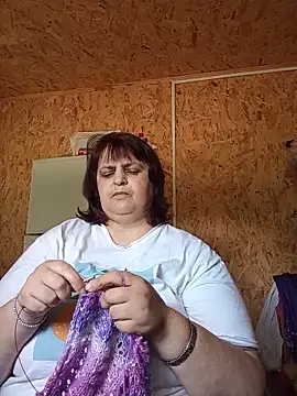 Snapshot of LisichkaOksana chatting on 06.13.26 LisichkaOksana online show from 06.13.26