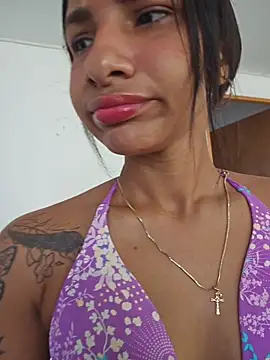 Snapshot of Andra_Barcelo chatting on 05.31.26 Andra Barcelo online show from 05.31.26