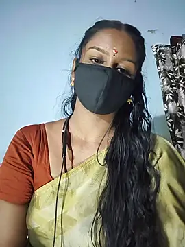 Snapshot of madhushree143 chatting on 06.19.26 madhushree143 online show from 06.19.26