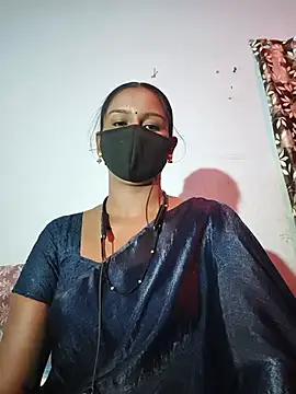 Snapshot of madhushree143 chatting on 07.06.26 madhushree143 online show from 07.06.26
