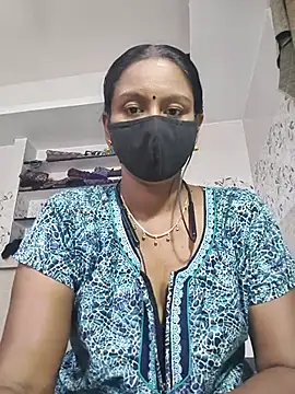 Snapshot of madhushree143 chatting on 07.16.26 madhushree143 online show from 07.16.26