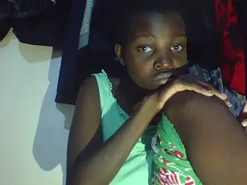 Snapshot of sexxylolah chatting on 05.27.26 sexxylolah online show from 05.27.26