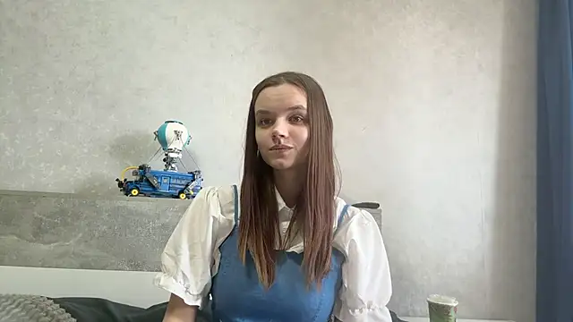 Snapshot of LisbethShellenbarger chatting on 05.21.26 LisbethShellenbarger online show from 05.21.26