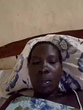 Snapshot of binti001 chatting on 05.29.26 binti001 online show from 05.29.26