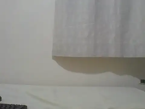 Snapshot of Swt_pie chatting on 07.28.26 Swt pie online show from 07.28.26