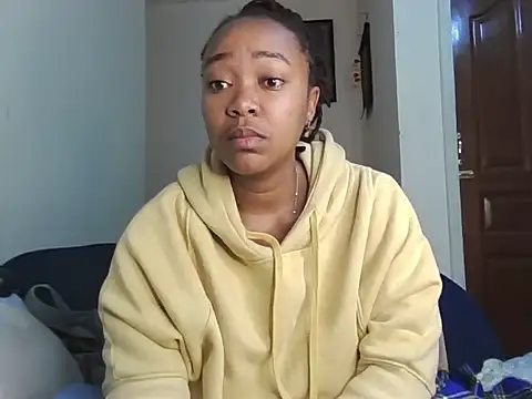 Snapshot of atara_seren chatting on 07.15.26 atara seren online show from 07.15.26
