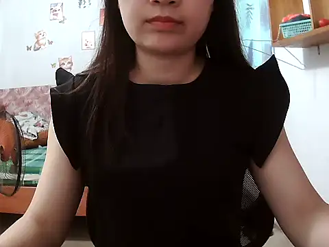 Snapshot of hanyna chatting on 05.19.26 hanyna online show from 05.19.26