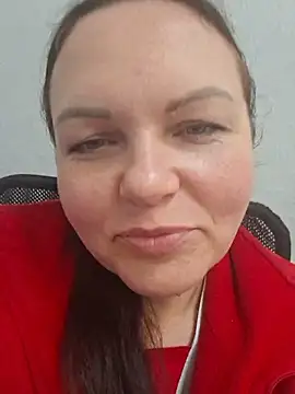 Snapshot of Meri_a chatting on 06.18.26 Meri a online show from 06.18.26