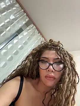 JessicaNichols  online show from 05.30.26