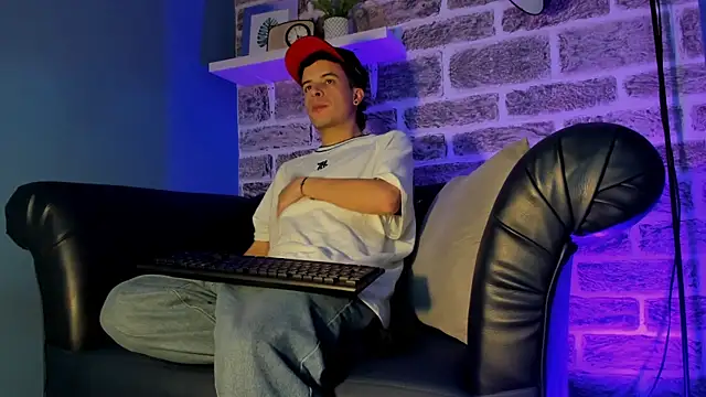 kevinn bluee online show from 06.01.26