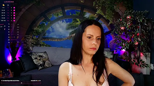RoxanneBlize online show from 05.28.26