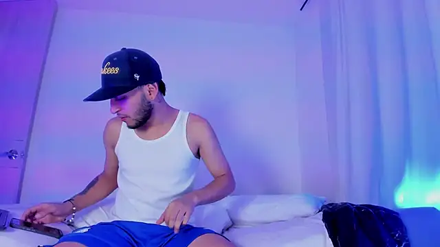  Kevin xxx online show from 09.21.25