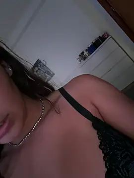 Snapshot of Candy_lyx chatting on 06.24.26 Candy lyx online show from 06.24.26