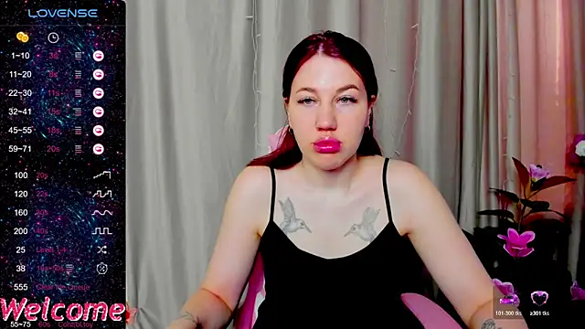 Snapshot of Arya_Curves chatting on 06.04.26 Arya Curves online show from 06.04.26