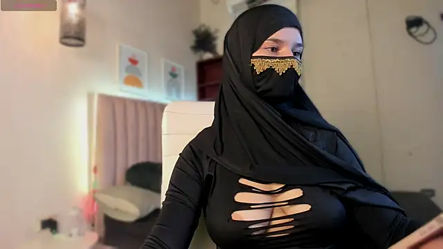  SweetAmira  online show from 06.15.26