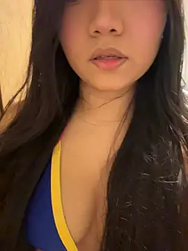 Snapshot of maria_lunag chatting on 06.28.26 maria lunag online show from 06.28.26
