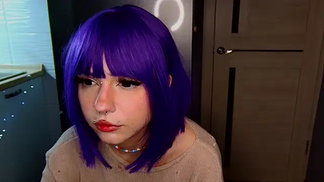 Snapshot of YunaLeaf chatting on 06.18.26 YunaLeaf online show from 06.18.26