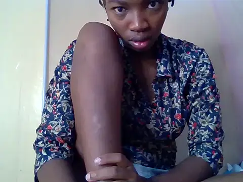 Snapshot of aliana082169 chatting on 07.14.26 aliana082169 online show from 07.14.26