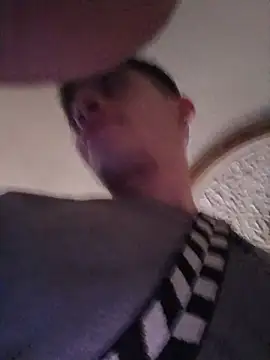 Snapshot of Oliver_LA chatting on 07.17.26 Oliver LA online show from 07.17.26