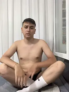 imjustaboyy1 online show from 06.26.26