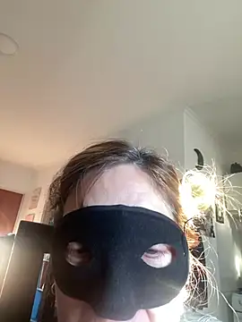 lulupiecitosamor online show from 06.25.26