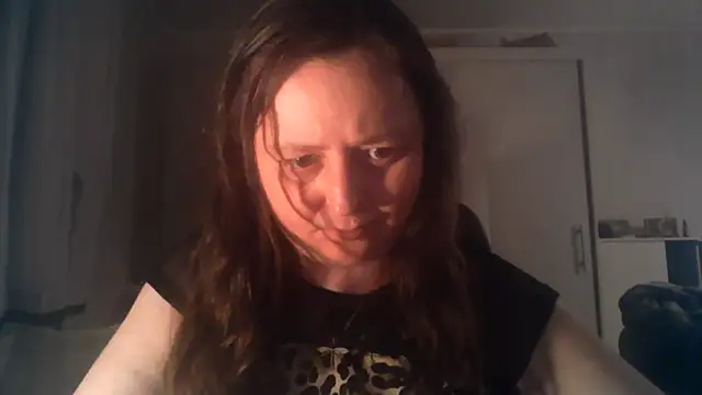 TaylorLovely online show from 06.16.26