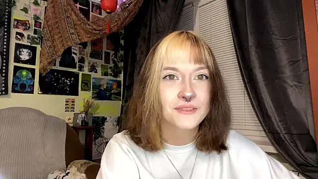 YourFavoriteAltgirl online show from 05.31.26