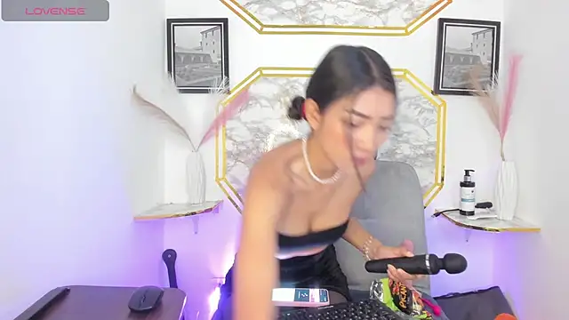 jaulyn 18   online show from 06.09.26