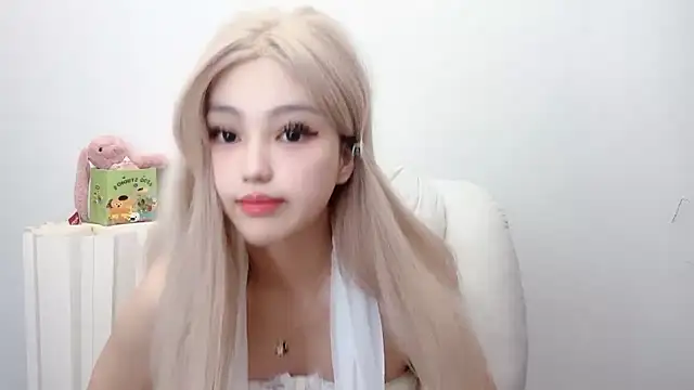 Snapshot of jiangjiang2005 chatting on 06.16.26 jiangjiang2005 online show from 06.16.26