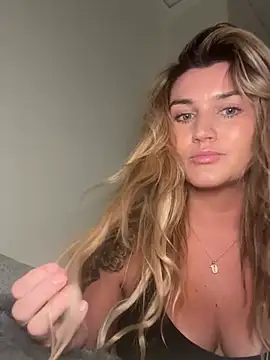 thebeachyblonde online show from 07.14.26