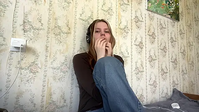 SusanaLeichty online show from 06.13.26