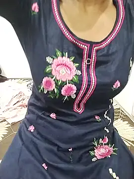 Snapshot of sexy_ladoo chatting on 07.15.26 sexy ladoo online show from 07.15.26