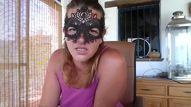 Snapshot of Sexy_Nicolette_Dutch chatting on 05.22.26 Sexy Nicolette Dutch online show from 05.22.26