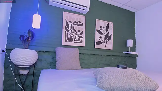 dalilaa   online show from 07.28.26