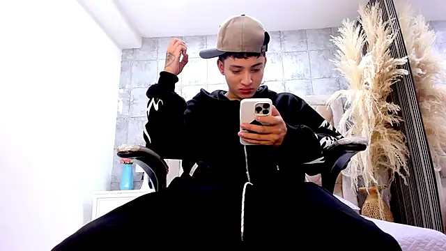 wesley boyy  online show from 06.03.26