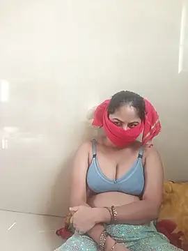 Snapshot of sakshi_moni chatting on 06.10.26 sakshi moni online show from 06.10.26