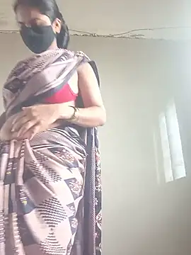 Snapshot of sakshi_moni chatting on 06.14.26 sakshi moni online show from 06.14.26