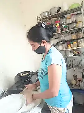 Snapshot of sakshi_moni chatting on 06.25.26 sakshi moni online show from 06.25.26