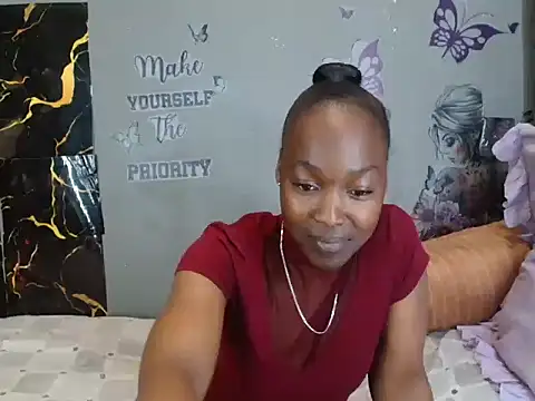Snapshot of Lavishia chatting on 05.31.26 Lavishia online show from 05.31.26