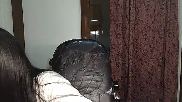 BouncySweety online show from 11.20.25