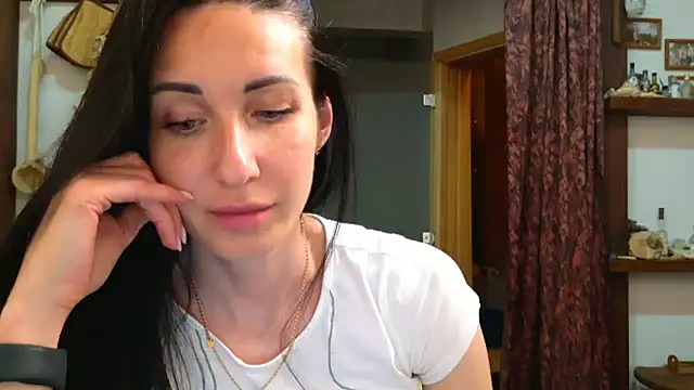 Snapshot of BouncySweety chatting on 05.28.26 BouncySweety online show from 05.28.26