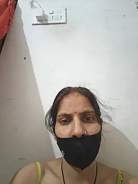 Snapshot of Neha-ji chatting on 07.03.26 Neha-ji online show from 07.03.26