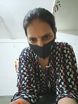 Snapshot of Neha-ji chatting on 07.15.26 Neha-ji online show from 07.15.26